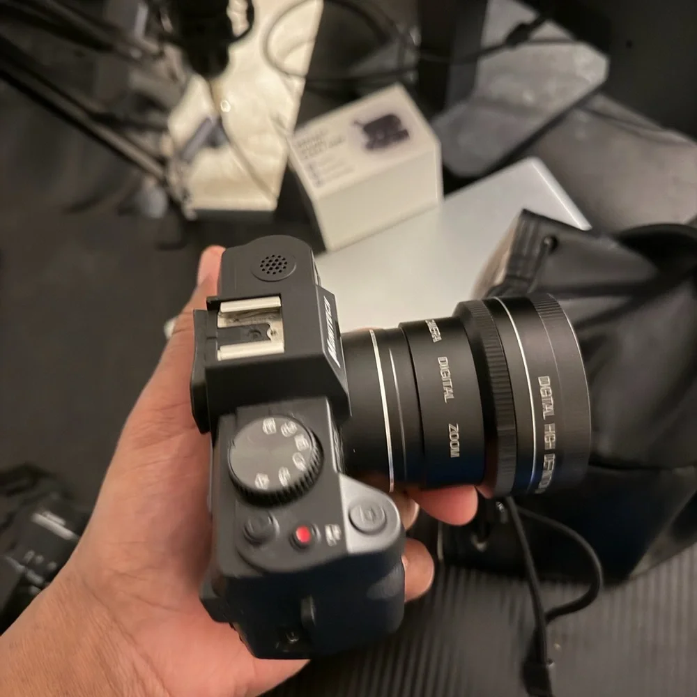 4K Ultra HD Black Camera
